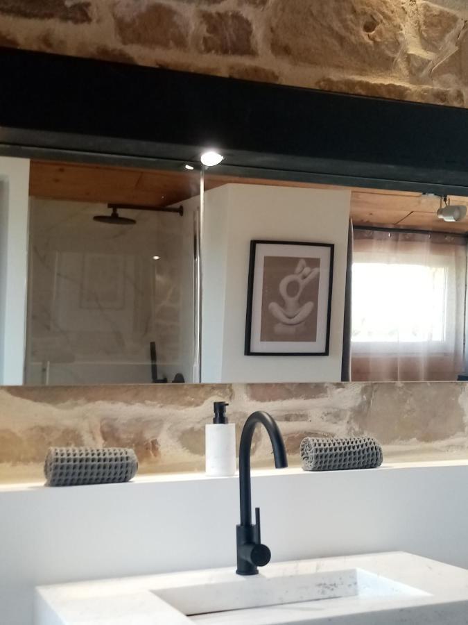 ホテル Galerie, Tumulus De La Hogue Fontenay-le-Marmion エクステリア 写真