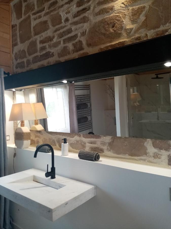 ホテル Galerie, Tumulus De La Hogue Fontenay-le-Marmion エクステリア 写真