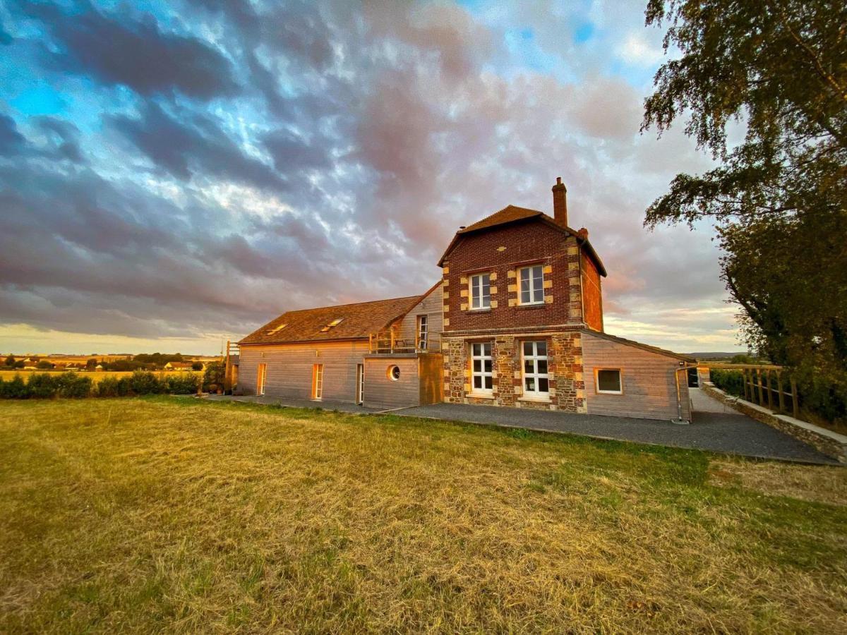 ホテル Galerie, Tumulus De La Hogue Fontenay-le-Marmion エクステリア 写真
