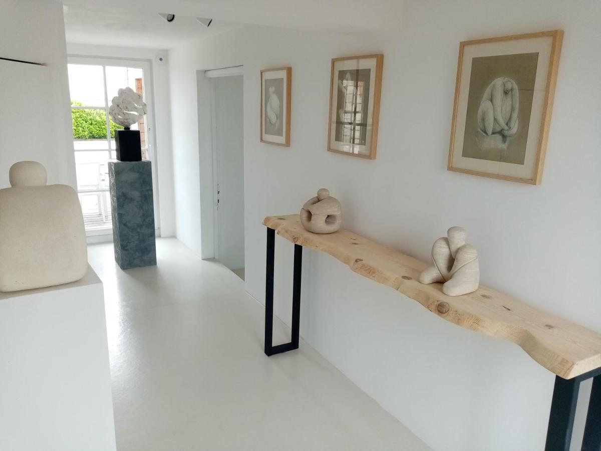 ホテル Galerie, Tumulus De La Hogue Fontenay-le-Marmion エクステリア 写真